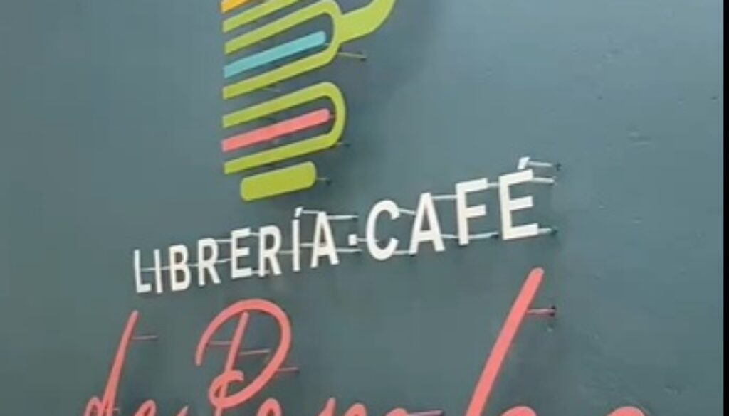 Fachada Pombo